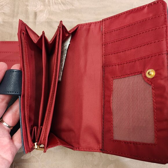 Totto Navy Blue RFID Blocker Wallet, New Without Tags! - Picture 7 of 10